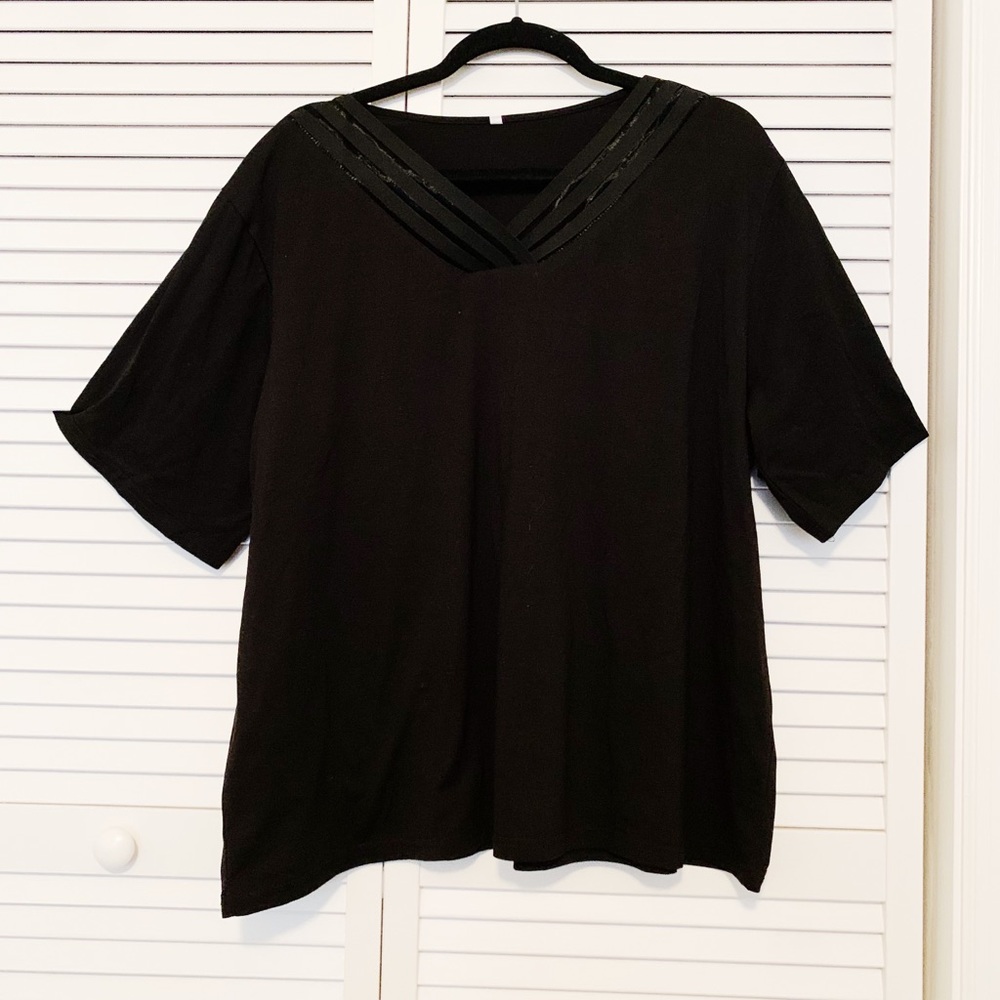 NWOT Zaful Black Mesh Detailed V-Neck Tee Shirt
